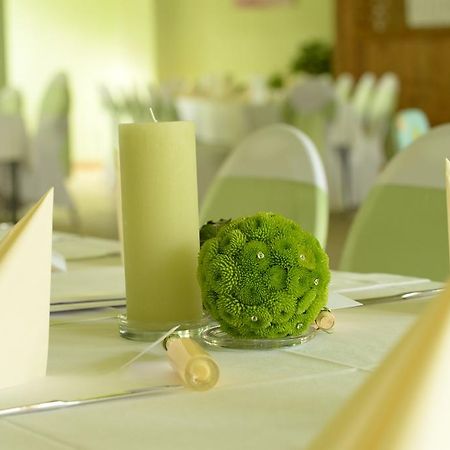 Pension Zum Hirsch Goda Luaran gambar