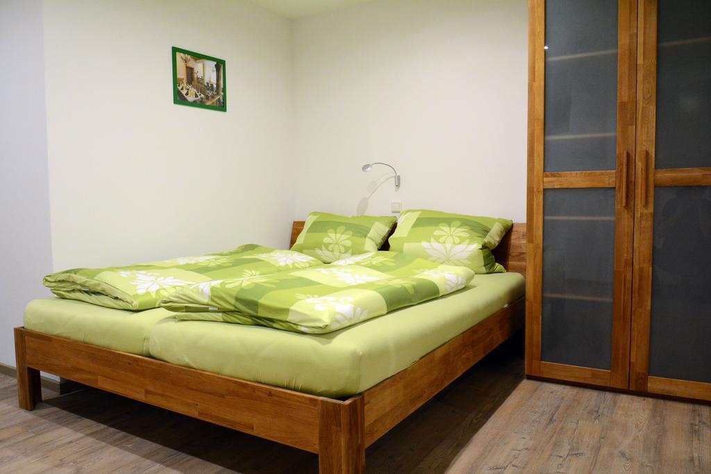 Pension Zum Hirsch Goda Bilik gambar